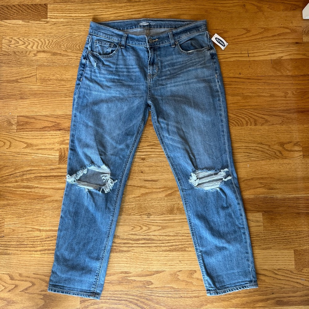 Ripped midrise boyfriend jeans, size 8 petite